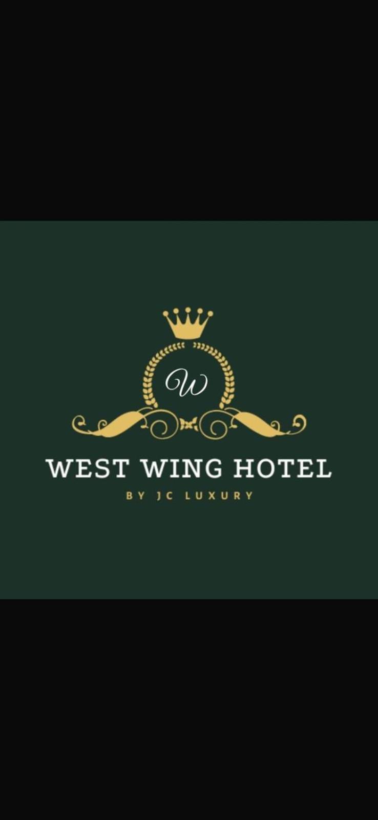 West Wing Hotel Lagos Buitenkant foto